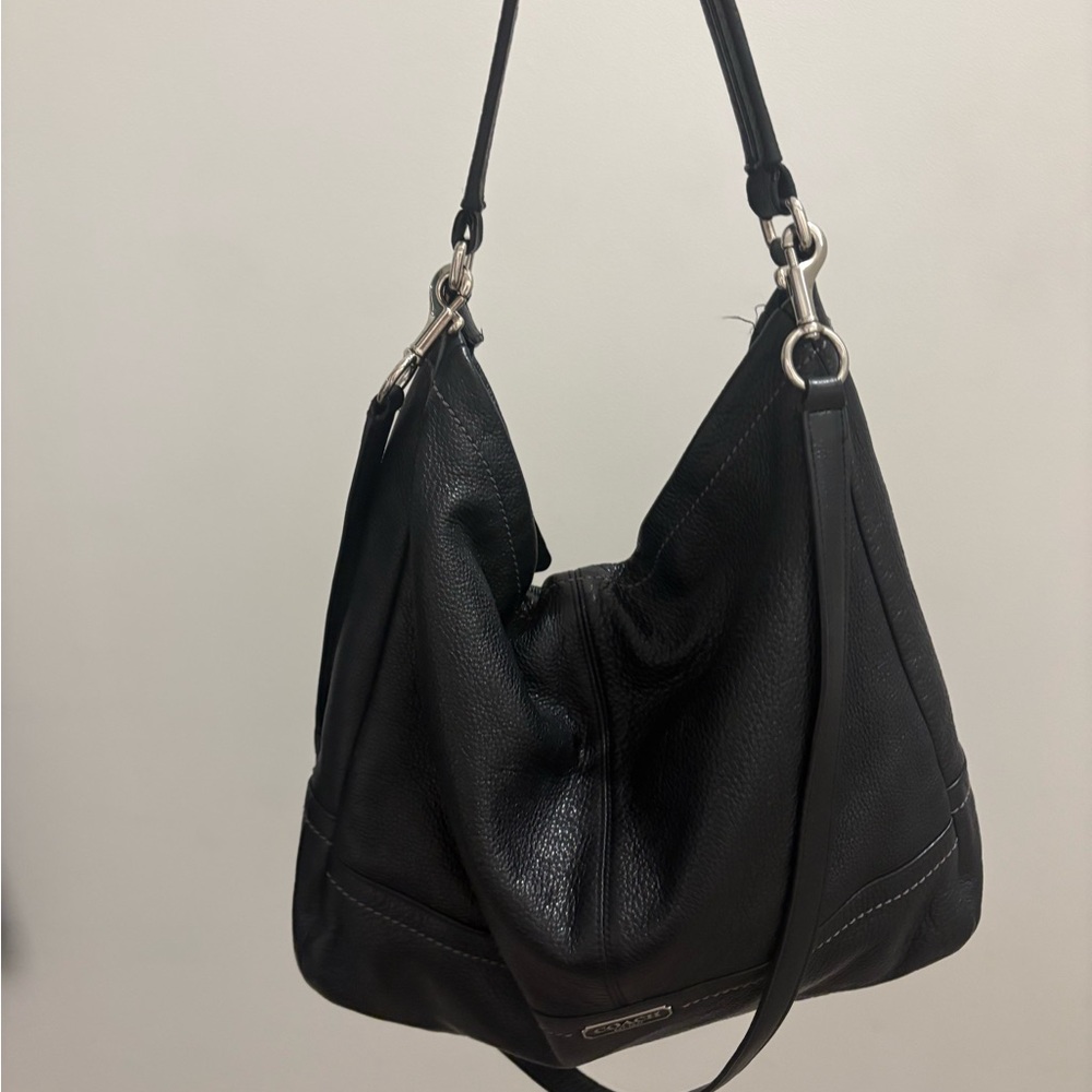 Coach Elegant Black Hobo Bag - Picture 6 of 6